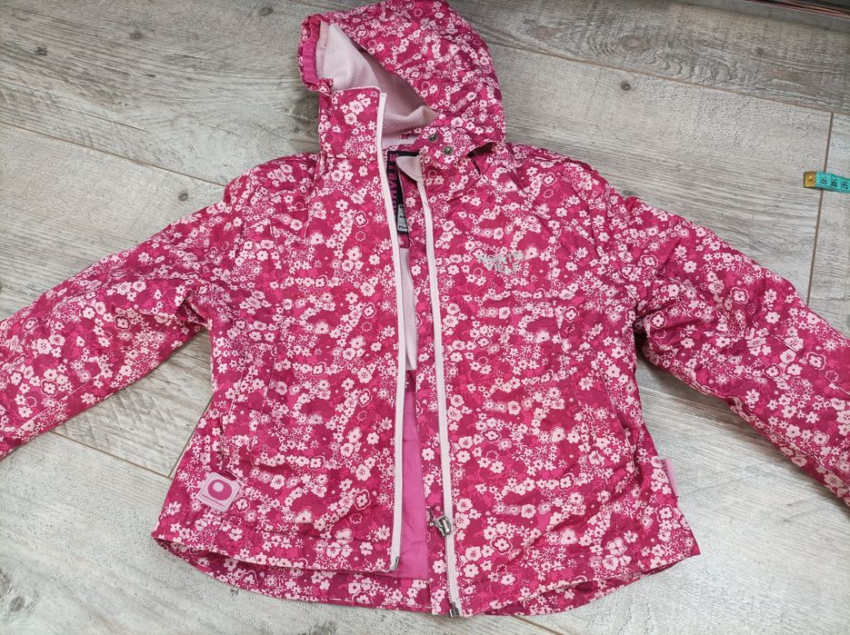 Kurtka przeciwdeszczowa z polarem r. 104 110 różowa w kwiaty piękna