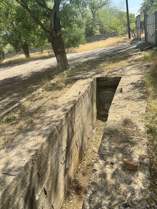 Продаж Адмінбудіілі з власною территорією м.Снігурівка Башт.  р-ну