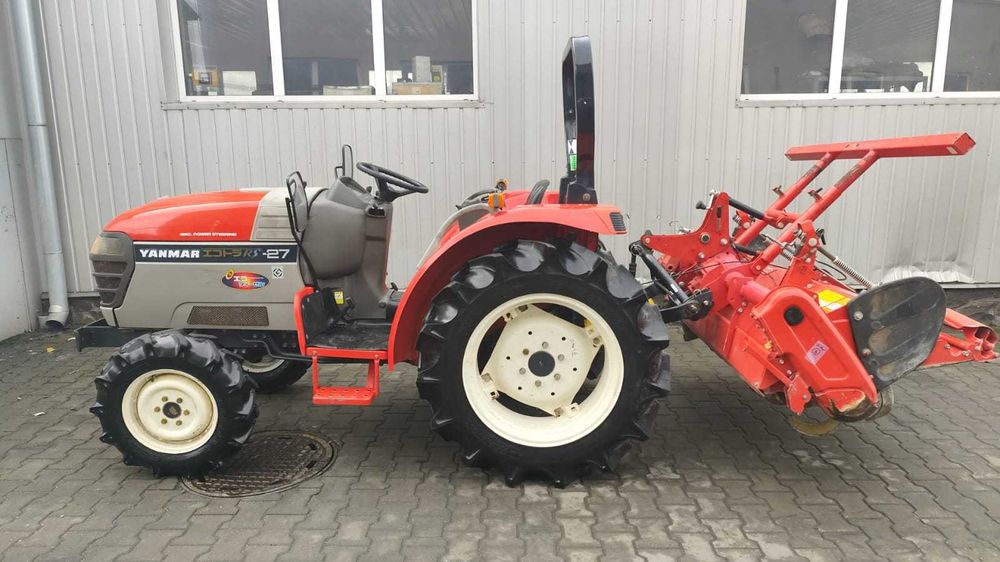 Japoński traktorek Yanmar RS 27 z glebogryzarką 4x4 27 KM Rewers Wspom