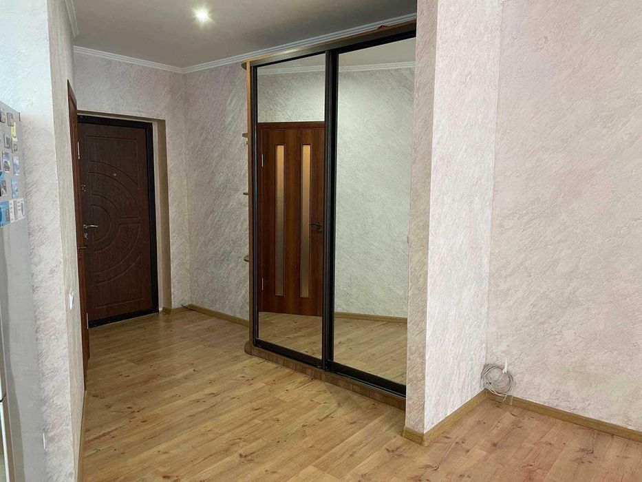 1-кімнатна квартира з ремонтом, вул. Світла, 3д метро Бориспільська - Вид 5