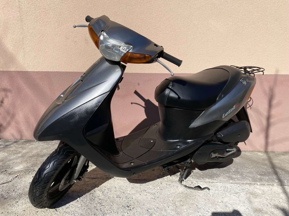 Suzuki lets 2 бабочка ,скутер з японії