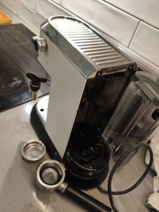 Maquina de café  Espresso DeLonghi Dedica