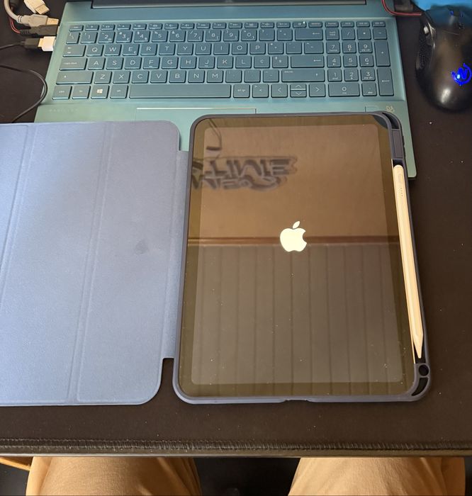 iPad 11 Pristine460850798129336321