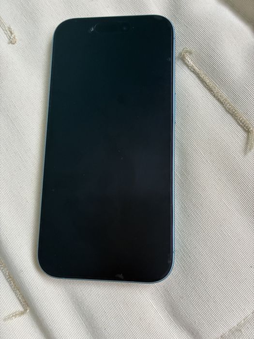 iPhone 16  verde agua  128GB