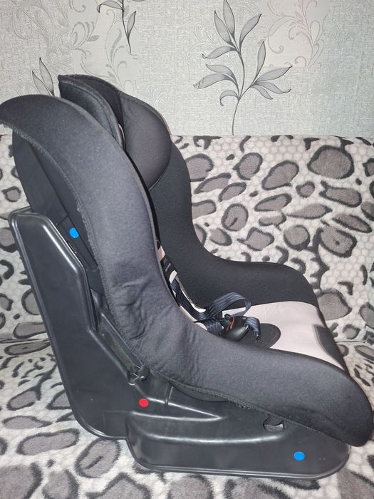 Детское автокресло