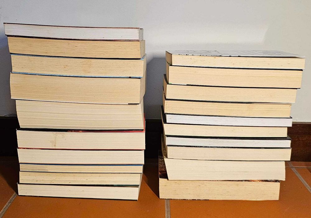 Coleção de 72 Livros
