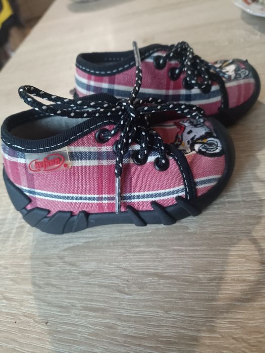 Buty buciki kapcie Befado r18