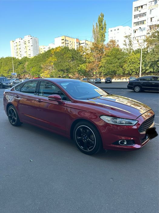 Автомобіль Форд Фьюжн