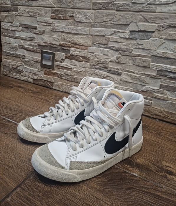 Nike Blazer Mid '77