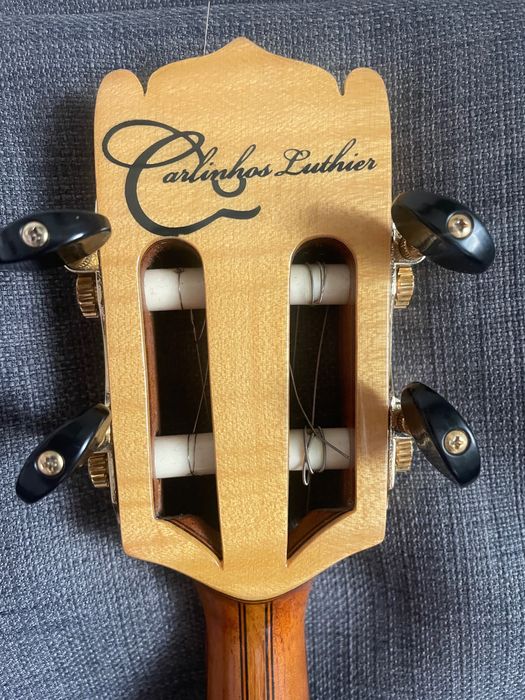 Banjo brasileiro Carlinhos Luthier (impecável)