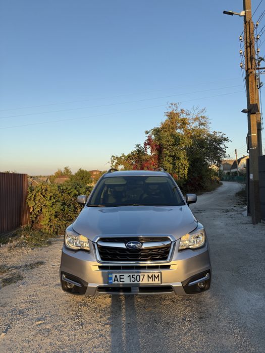 Продам Subaru Forester 2017