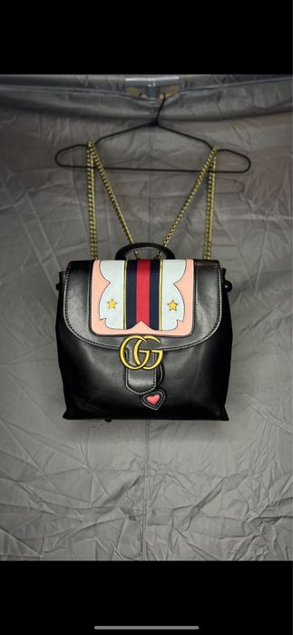 Кожаный рюкзак Gucci оригинал в идеальном состоянии без дефектов