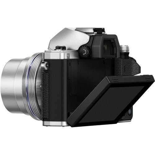 Olympus OM-D E-M10 II + lentes 14-42mm & 40-150mm