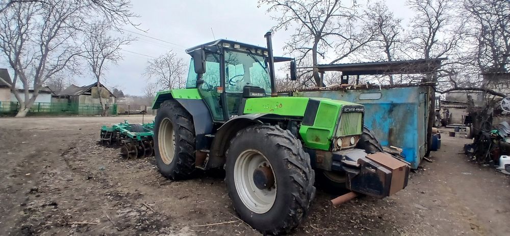 Продам трактор дойц фар 6.81