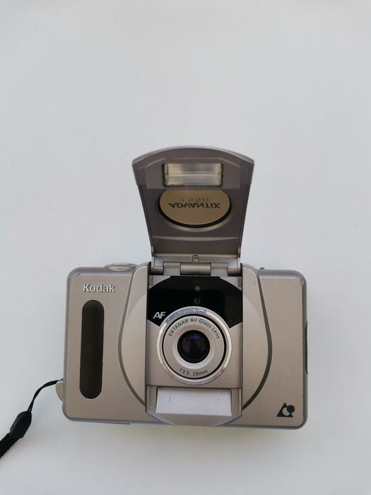Máquina Fotográfica Kodak sem cartão de memória