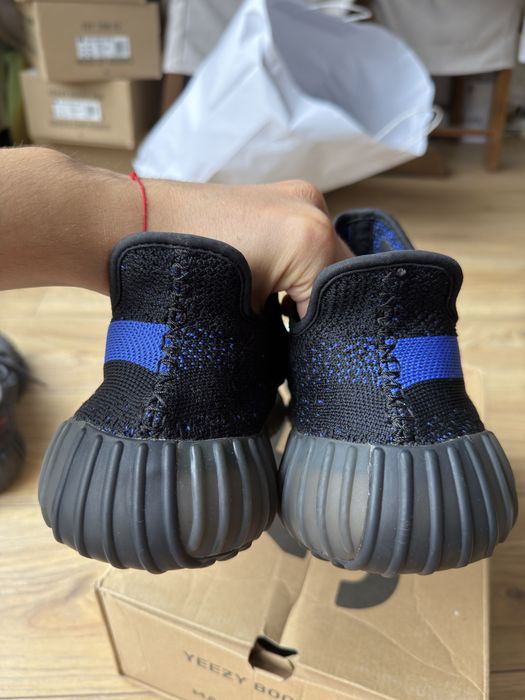 Adidas Yeezy Boost 350 V2 Dazzling Blue buty sneakersy czarne niskie 46