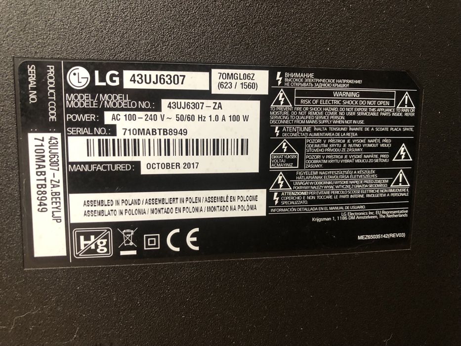TV 43 UJ6307 - ZA
