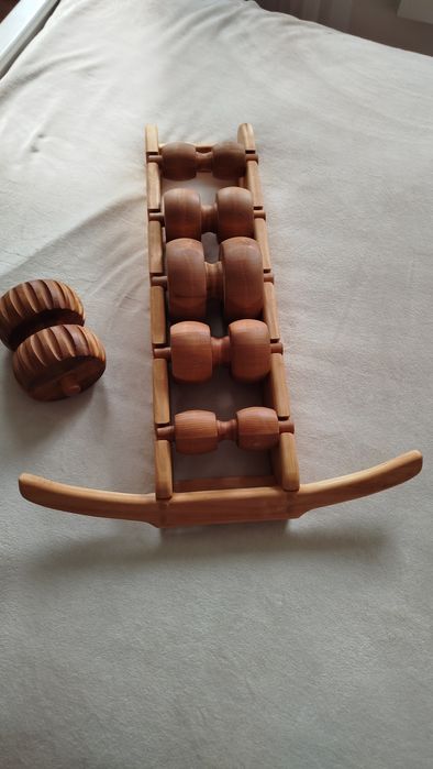 Масажер. Тренажер. Тренажор Разумовского. Тренажер для спини.