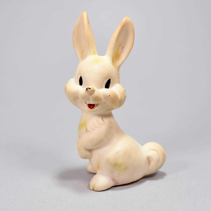 Gumowy Królik 16cm