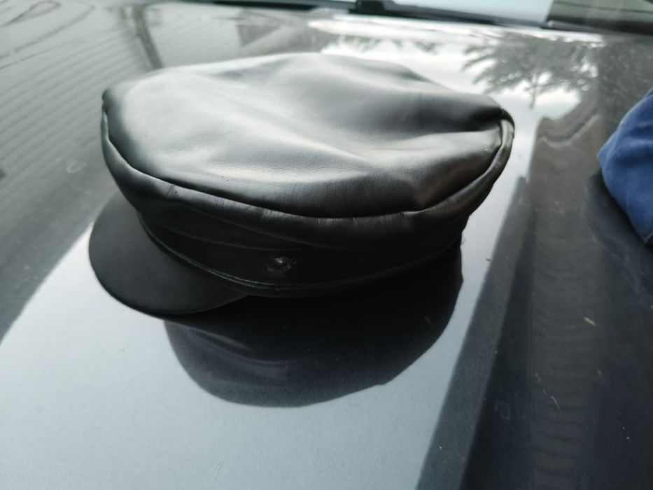 Czapka kaszkiet z ekoskóry rozmiar 56 cm