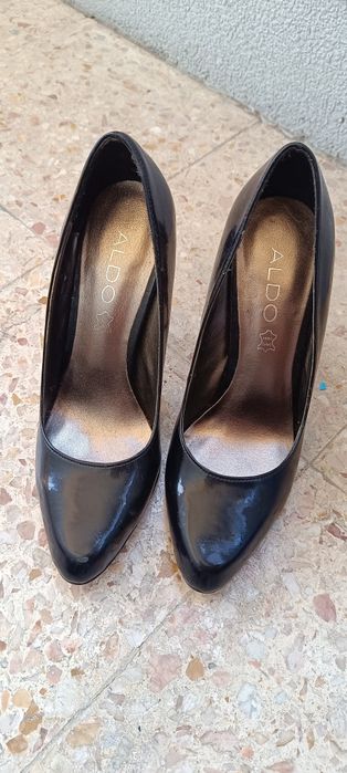 Sapatos Aldo verniz