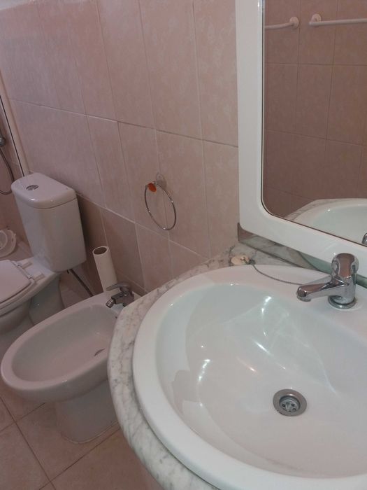 T1 + 1 BAIXA DA BANHEIRA