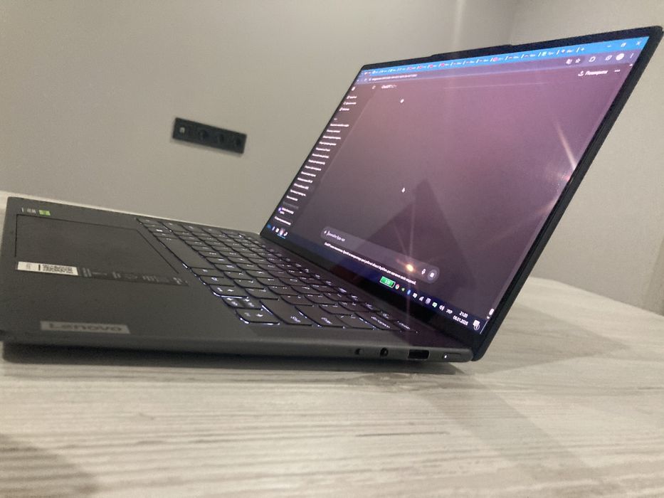 Lenovo Slim 7 Pro X 14.5" Ryzen 9 6900HS / 32GB / RTX 3050 / 3K 120 Hz