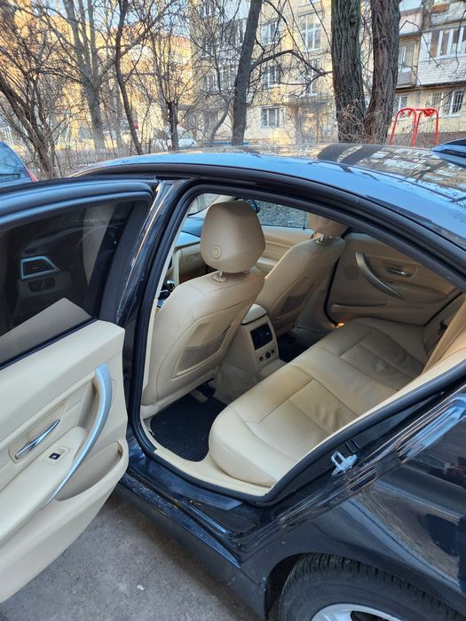 BMW 320i Xdrive 2014 рік