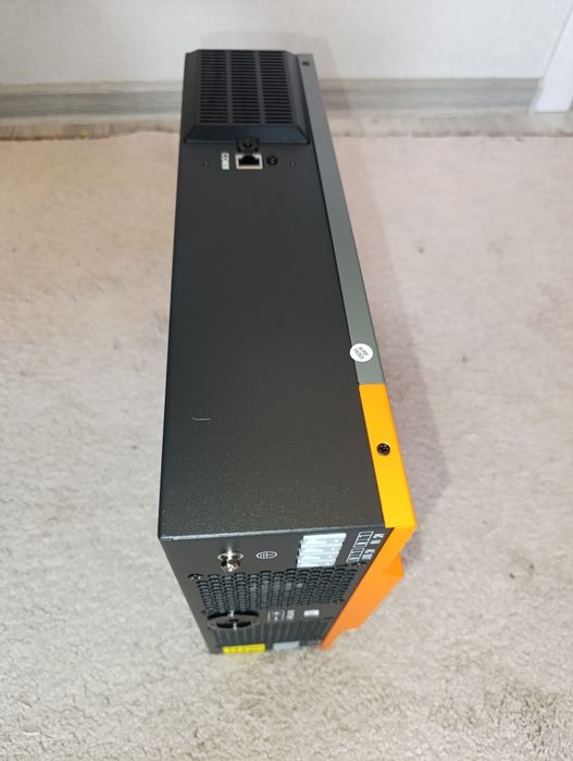 PowMr POW-HVM2H-12V-N Гібридний інвертор