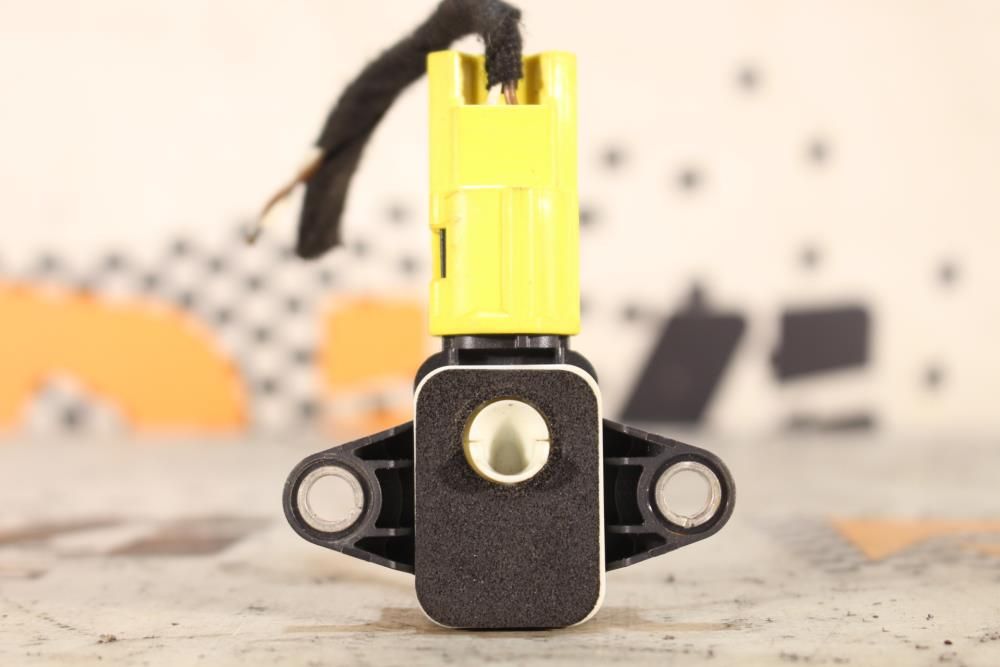 Sensor de impacto AUDI A3 (8P1)