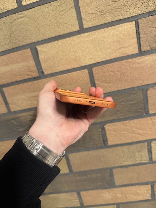 Оригінальний корпус для Apple iPhone 17 Pro Max ( Cosmic Orange )