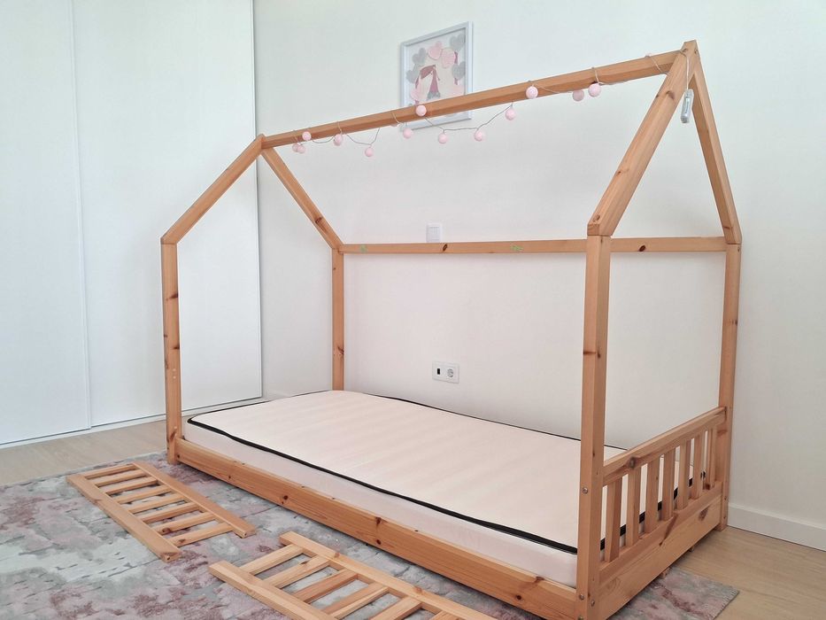 Cama Tenda Madeira Montessori