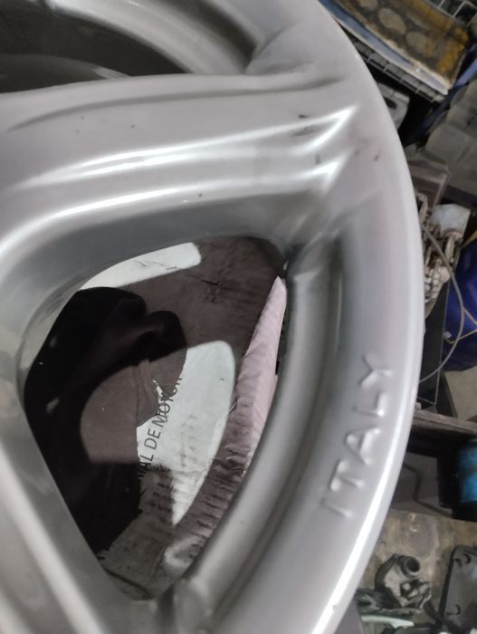 Jantes Momo 15" - 4x100 reparadas