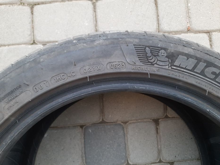 Літня резина 235*45 r17 michelin sport4