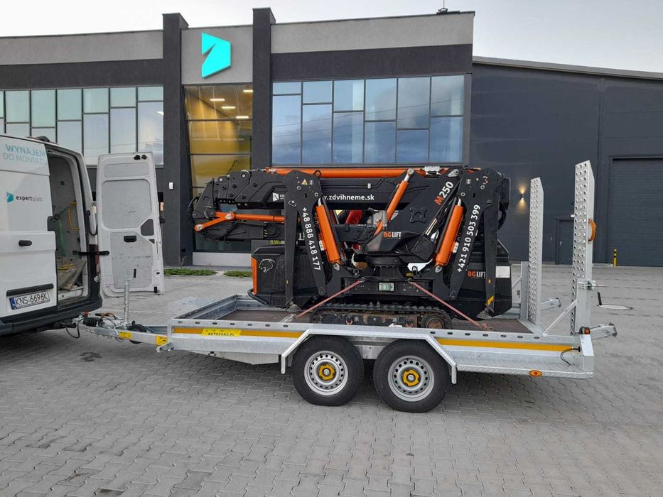 Do wynajęcia przyczepa marki Wark, 3,5 tony z najazdami stalowymi