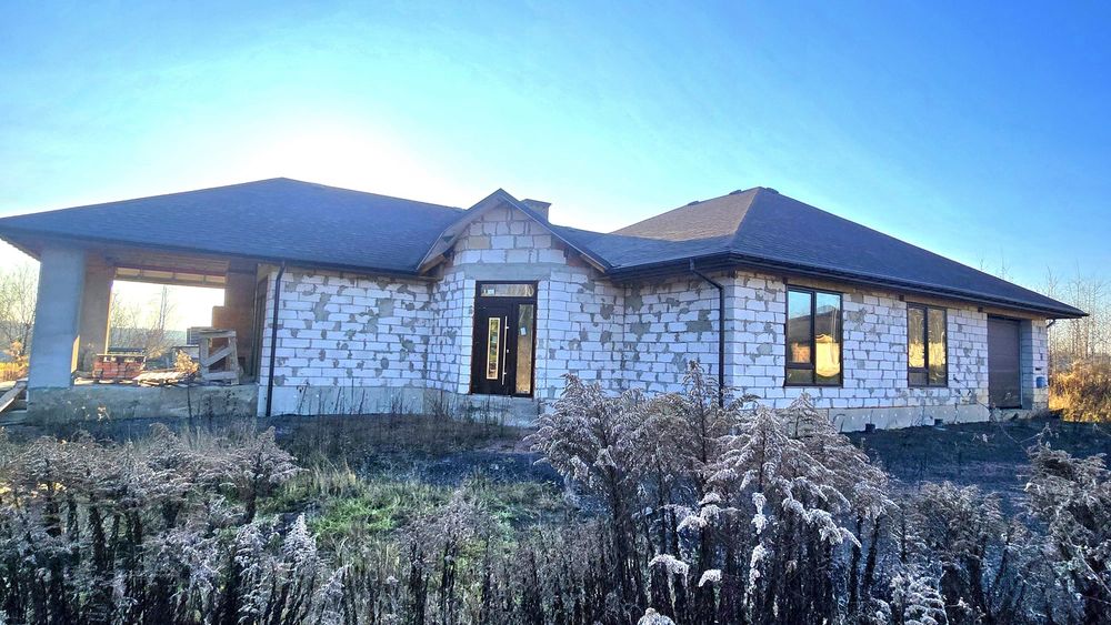 Продаж добротного будинку с.Дениші