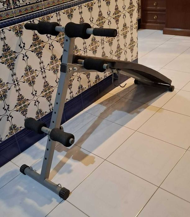 Cadeira de abdominais