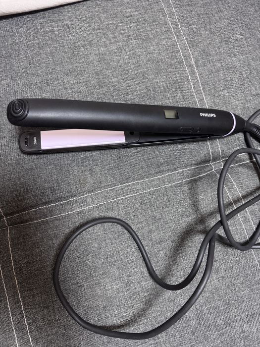 Випрямляч для волос Philips