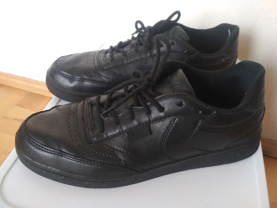 Czarne buty - rozm. 39