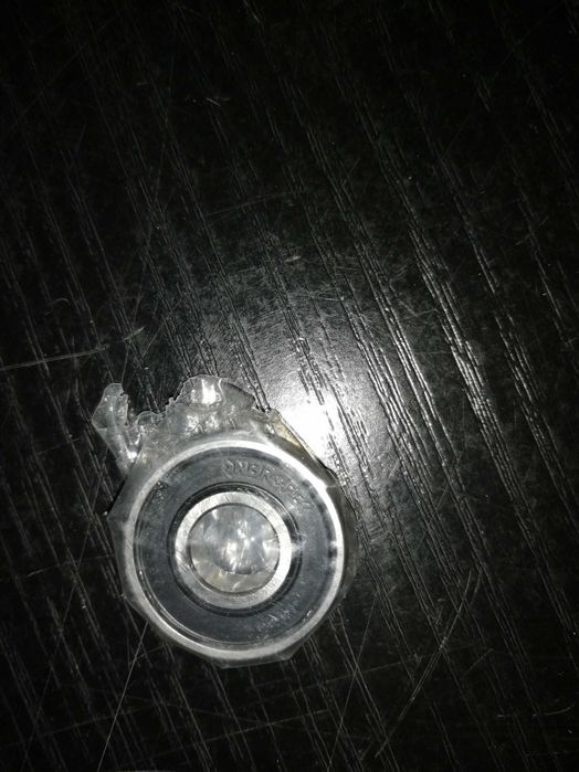 Продам подшипник FAG 6002-с-2HRC