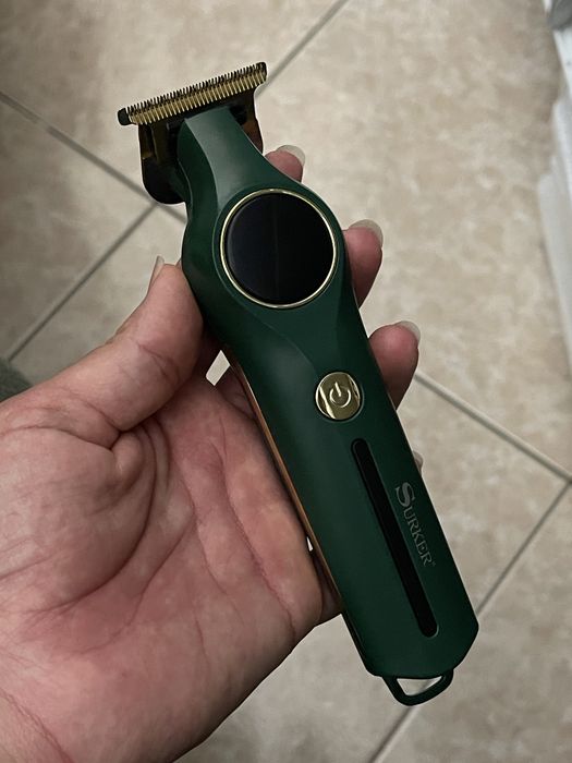 Máquina para corte de cabelo. Nova