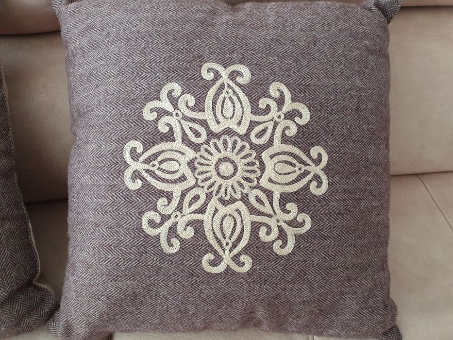 2 capas de almofadas