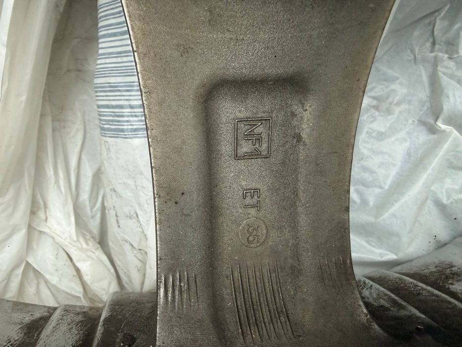 Продам диски Mitsubishi Pajero