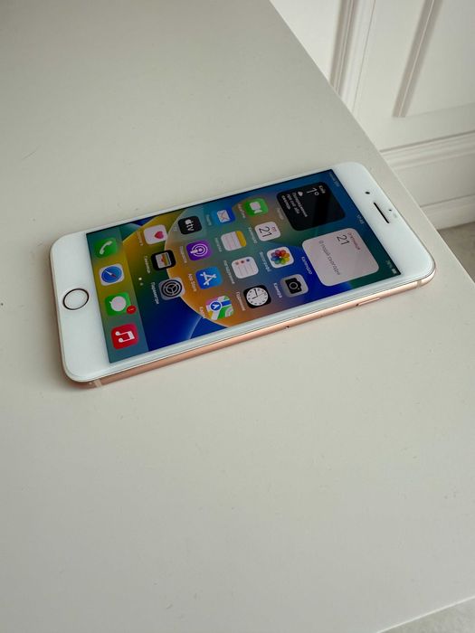 Телефон Apple iPhone 8+ PLUS 256 Gb Gold ОРИГІНАЛ Neverlock 100%