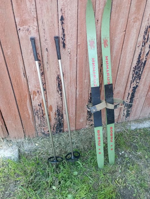 Лижі спутник Львов