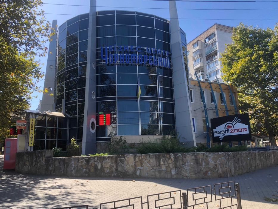 Кабинет под массаж 12м.кв центр города Пр.Мира 28 угл Спортивная