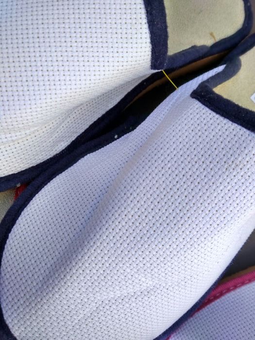 Chinelos para bordar ponto de cruz