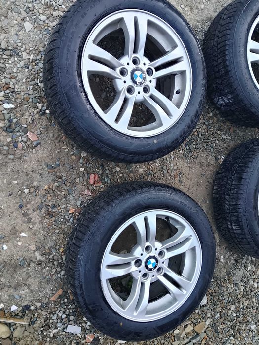 Felgi BMW 17" z oponami sailun