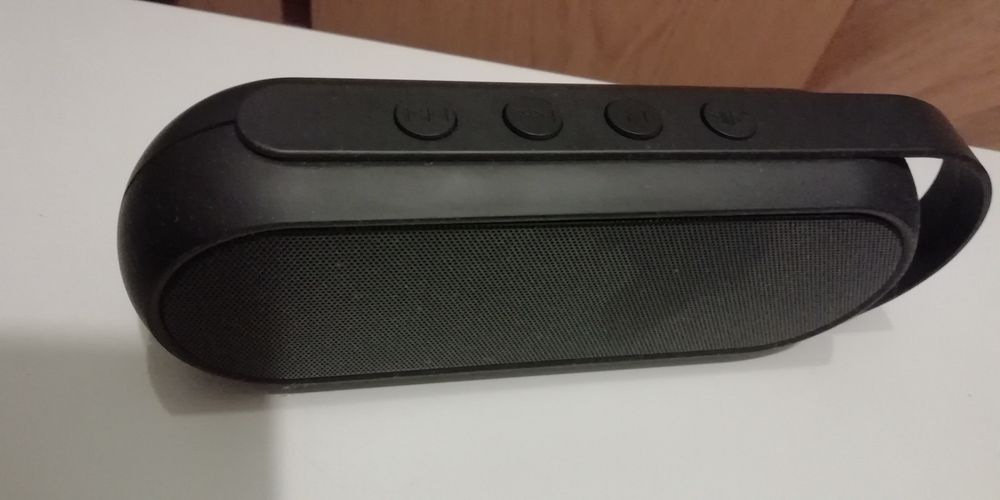 Głośnik bezprzewodowy hykker