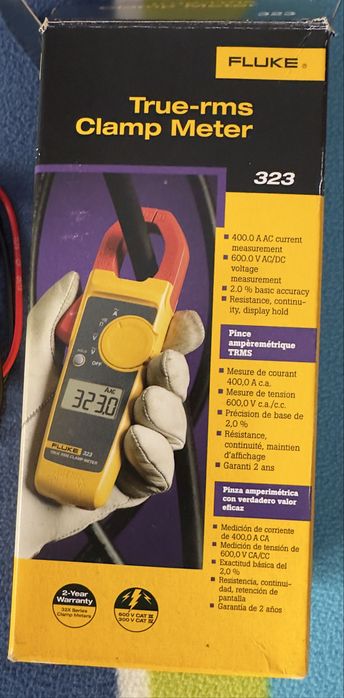 Pinça Amperimétrica Fluke 323